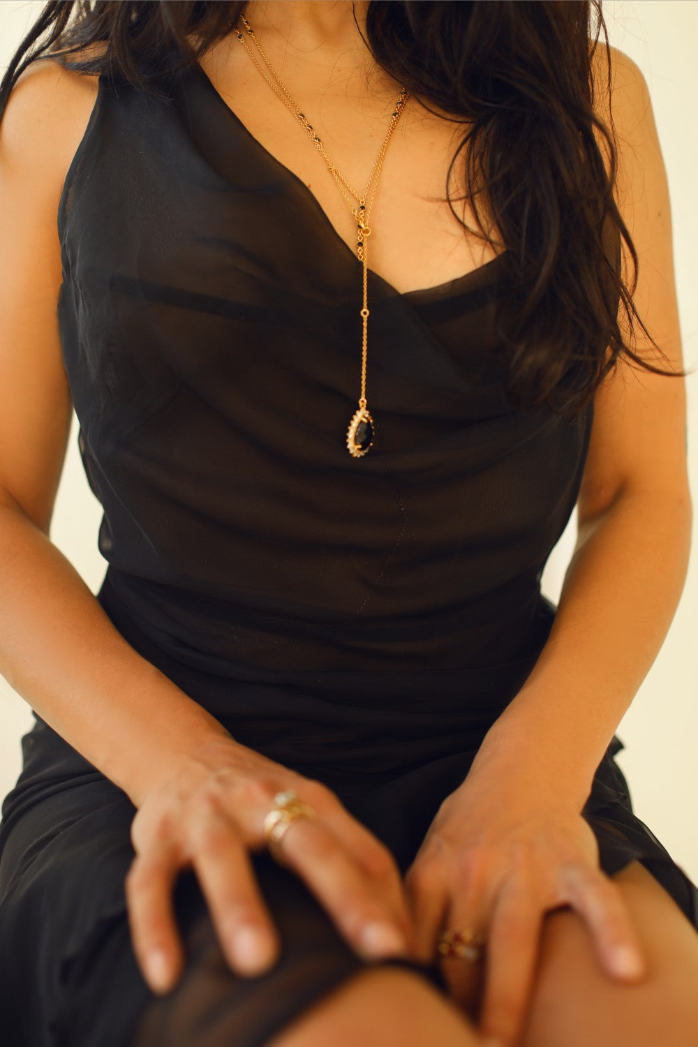 TEARDROP NECKLACE
