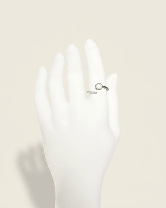 LUNA RING