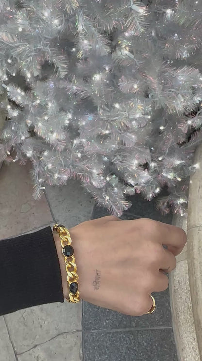 TEARDROP BRACELET
