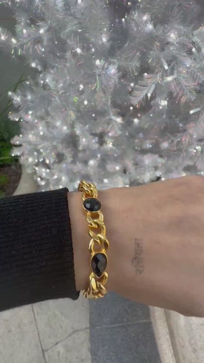 TEARDROP BRACELET
